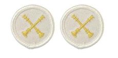 2 Crossed Bugles Metallic Gold on White 1.5" Circle, PAIR